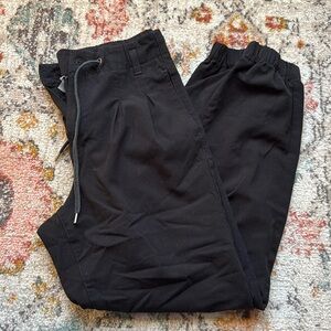 AE Joggers